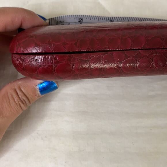 Vintage Dolce & Gabbana Clamshell Eyeglass or Sunglasses Case Red. See video - Picture 7 of 9